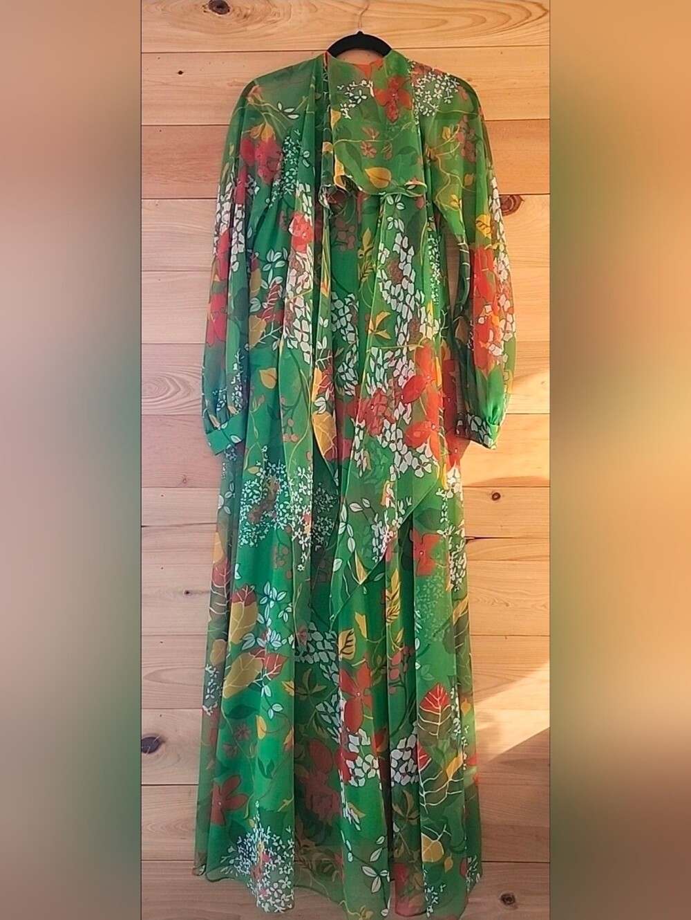 Vintage 60s/70s  Albert Capraro Flower Dress/gown W/built In Scarf/ Size 12